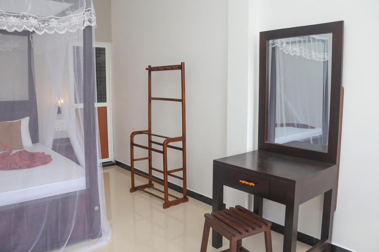 Tinara River Inn, Weligama Luaran gambar